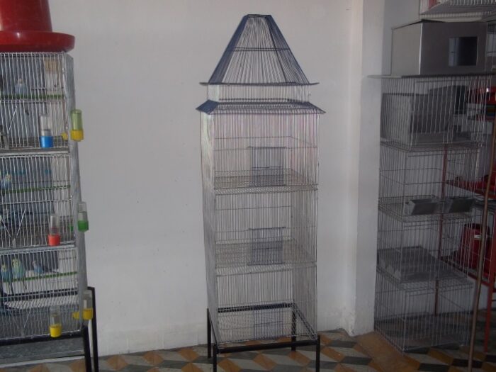 JAULA CASTILLO DE TRES PUESTOS